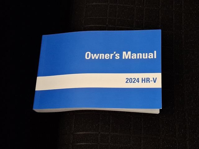 Used 2024 Honda HR-V Sport image 25