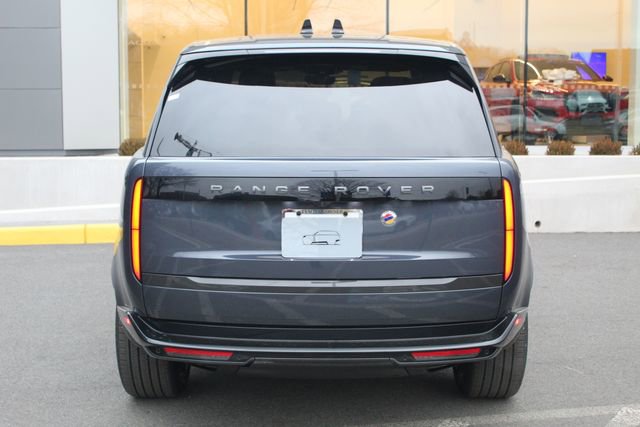 New 2026 Land Rover Range Rover Long Wheelbase SE image 7