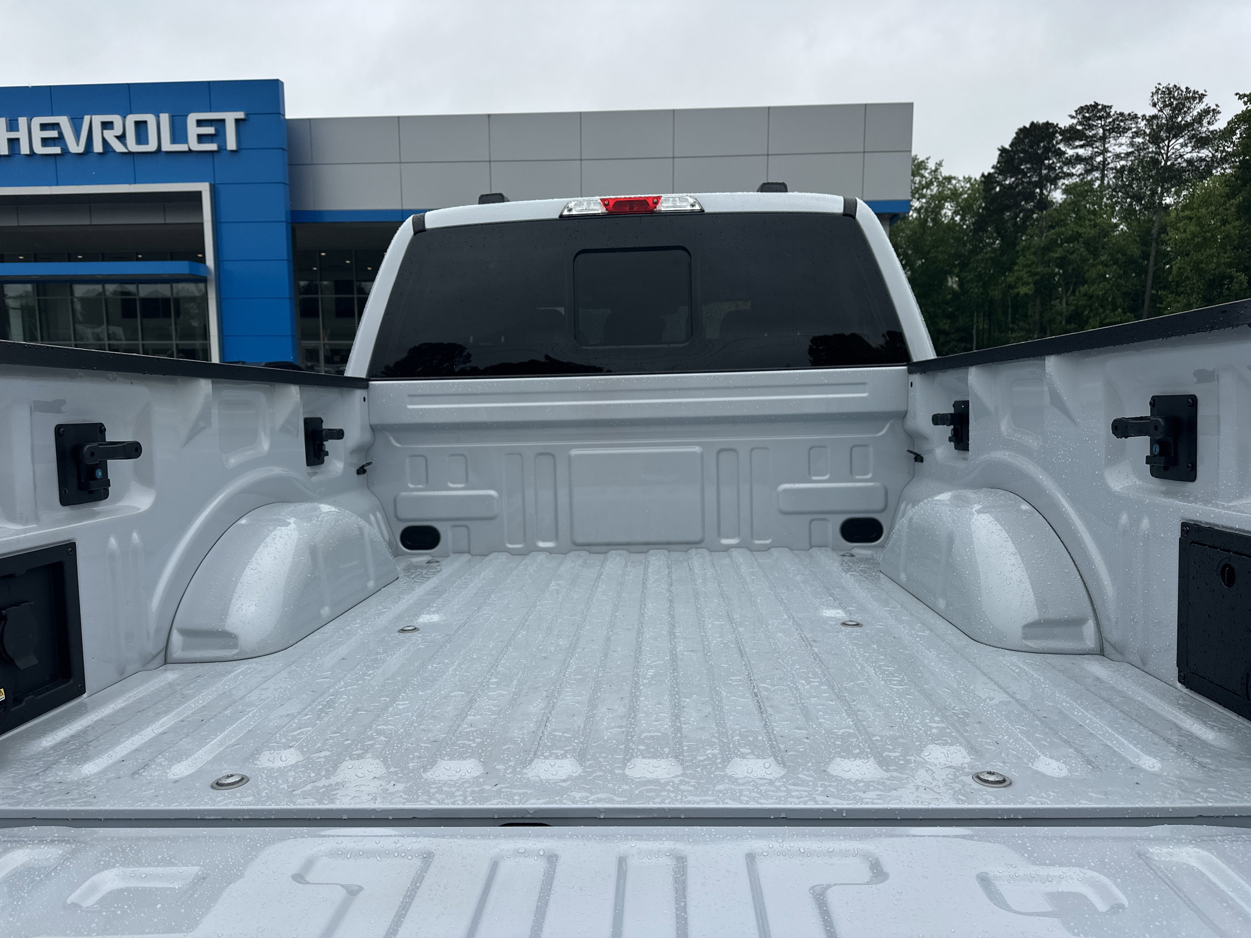 Used 2025 Ford F150 XLT w/ Equipment Group 302A MID AWD/4WD image 19