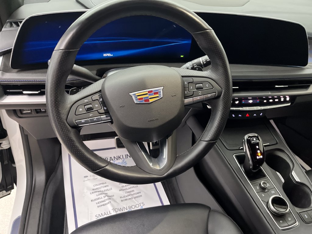 Used 2024 Cadillac XT4 Sport w/ Technology Package AWD/4WD image 17