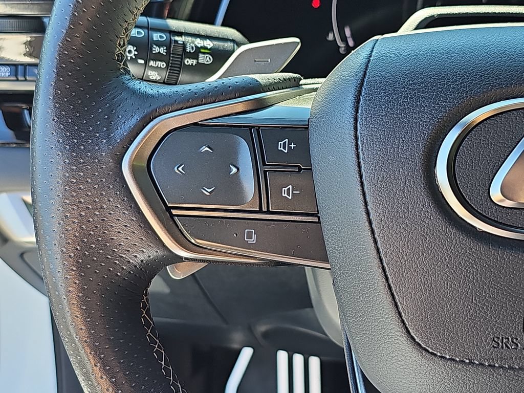 Used 2023 Lexus RX 350 F Sport w/ Cold Area Package AWD/4WD image 17