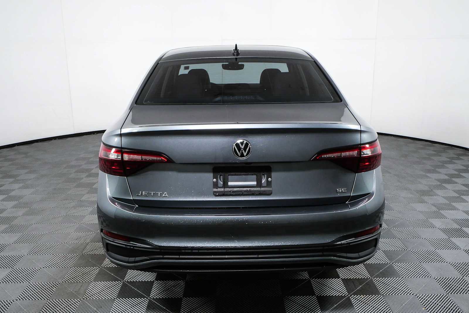 Used 2023 Volkswagen Jetta SE FWD image 25