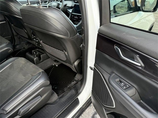 Certified 2022 Jeep Grand Cherokee L Altitude image 12