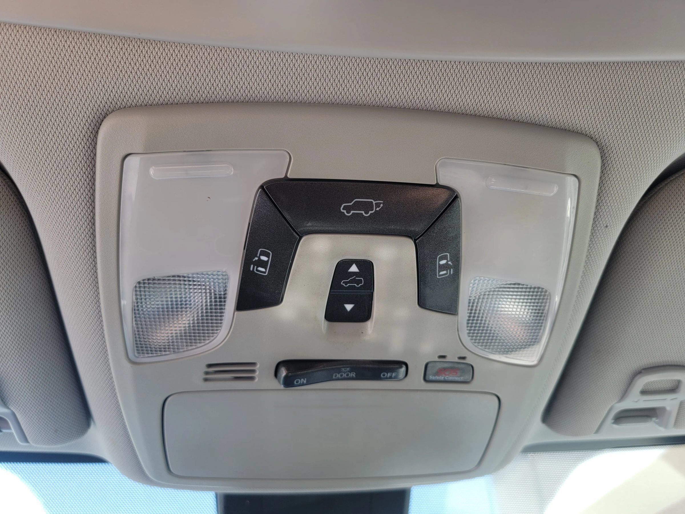 Used 2020 Toyota Sienna XLE AWD/4WD image 20