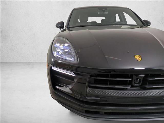 New 2026 Porsche Macan image 11