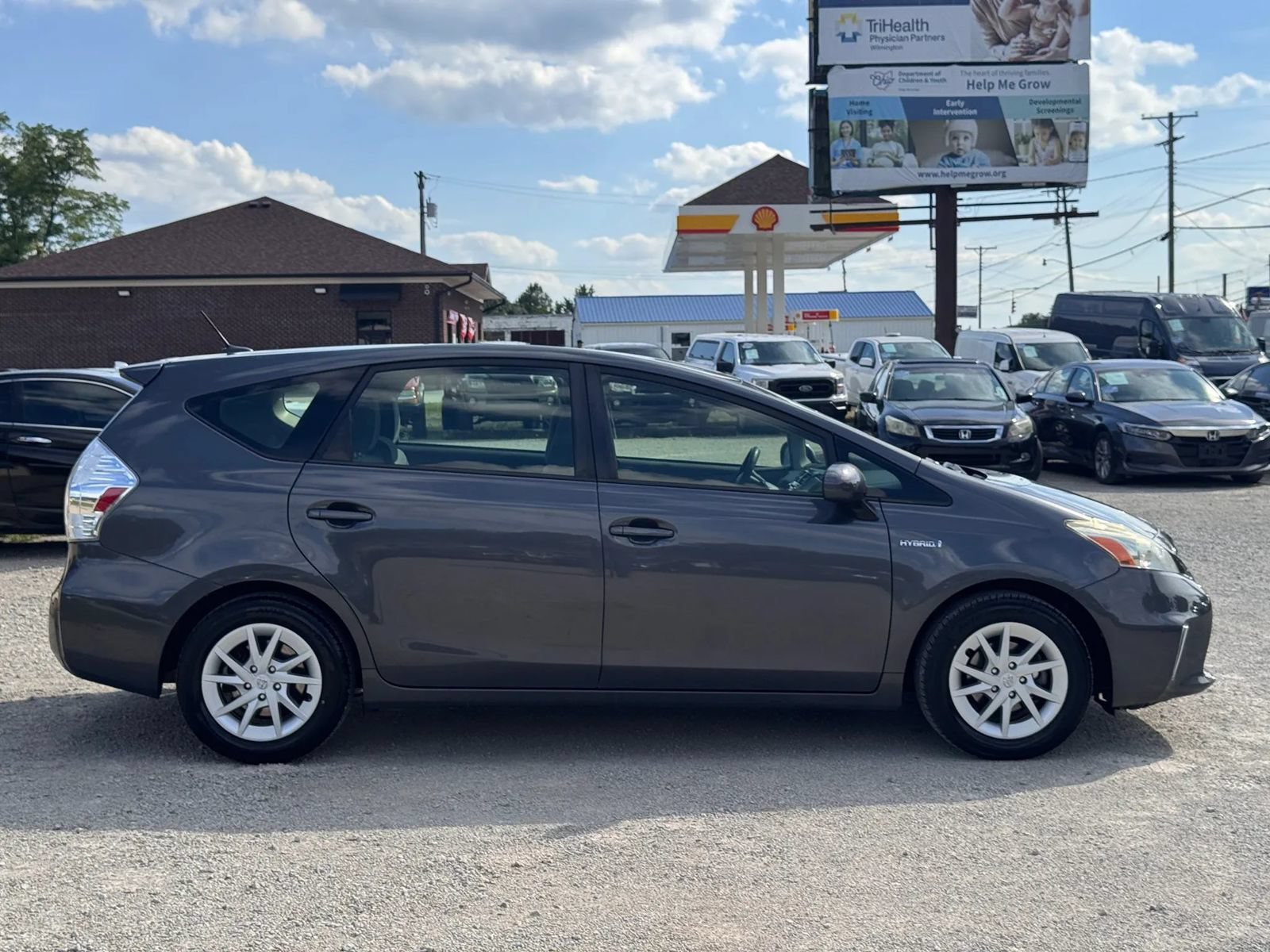 Used 2013 Toyota Prius V Three FWD image 8