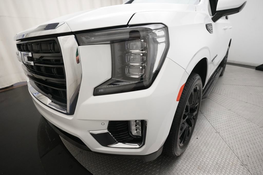 Used 2024 GMC Yukon SLE w/ Gmc Pro Safety Plus Package AWD/4WD image 23
