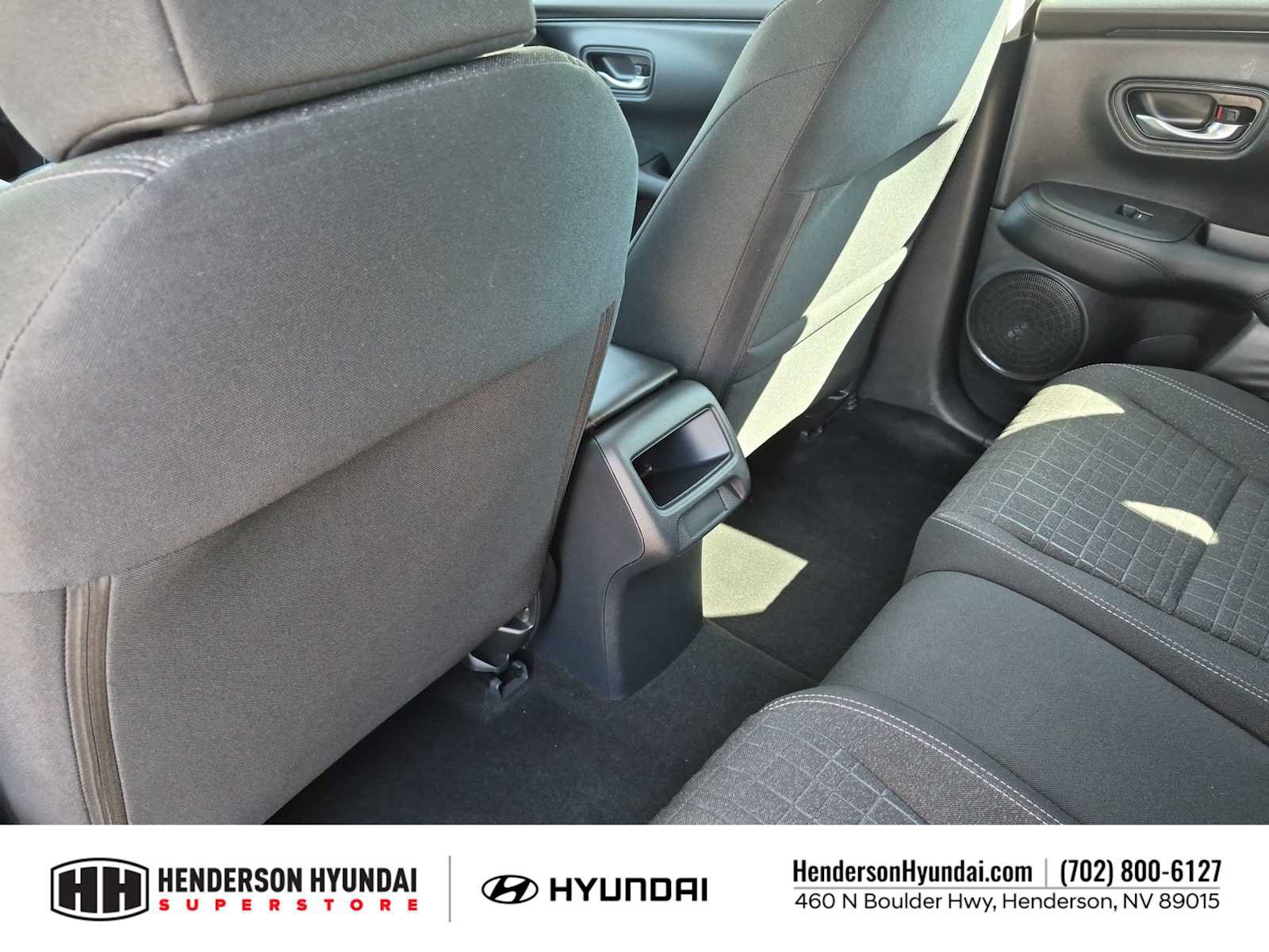 Used 2023 Honda HR-V LX image 17