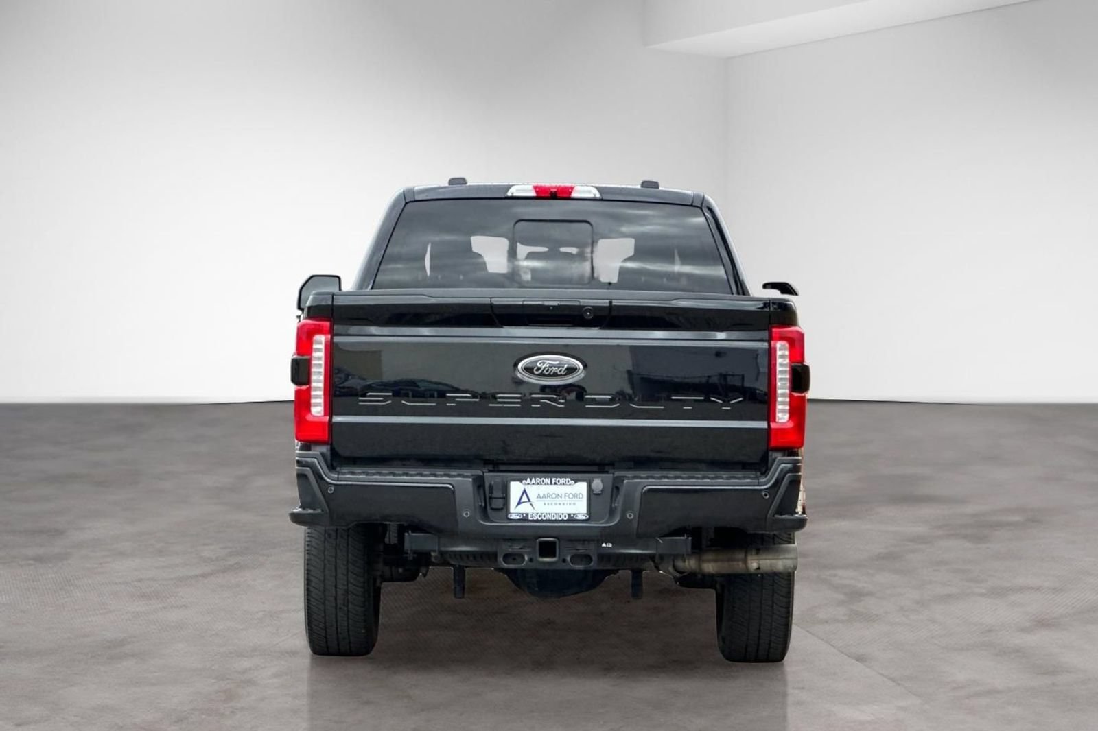 Used 2024 Ford F250 Lariat w/ Lariat Ultimate Package AWD/4WD image 4