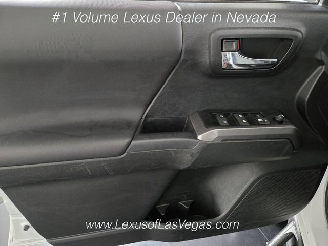 Used 2023 Toyota Tacoma TRD Off-Road AWD/4WD image 27