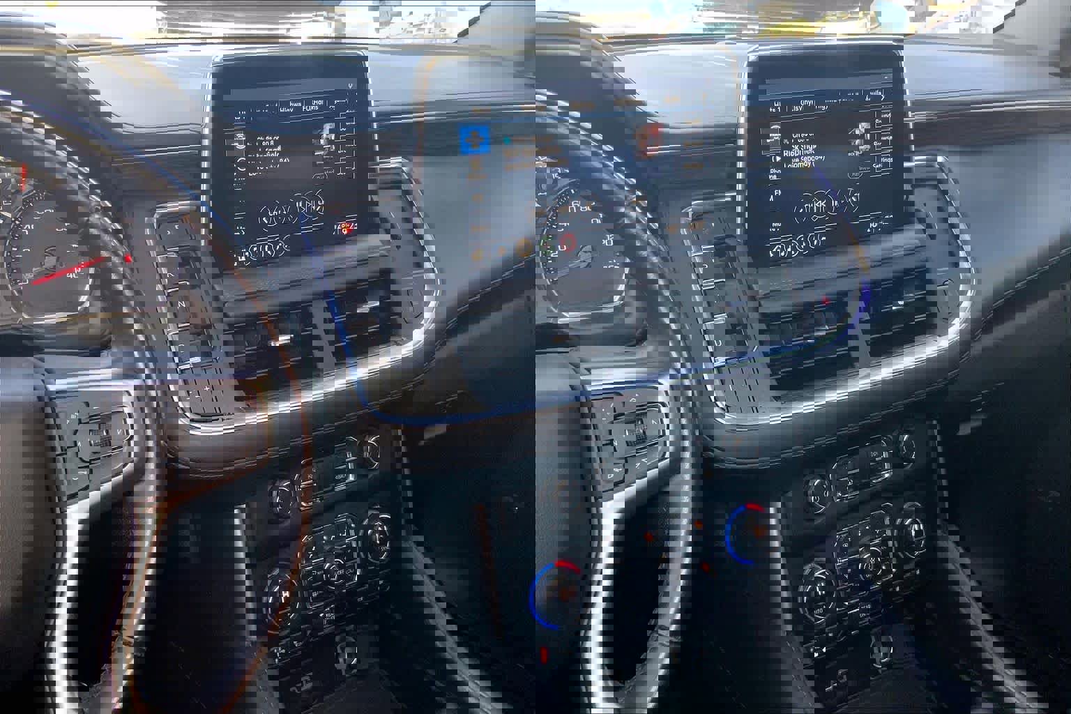 Used 2021 Chevrolet Suburban LT w/ LT Signature Package image 7