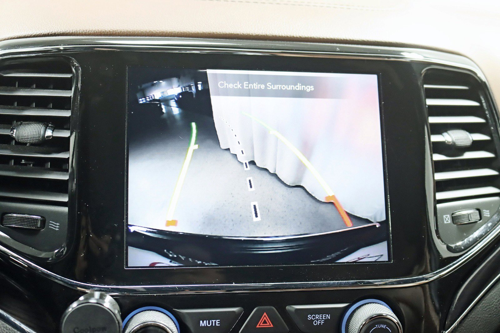 Used 2021 Jeep Grand Cherokee Overland image 19