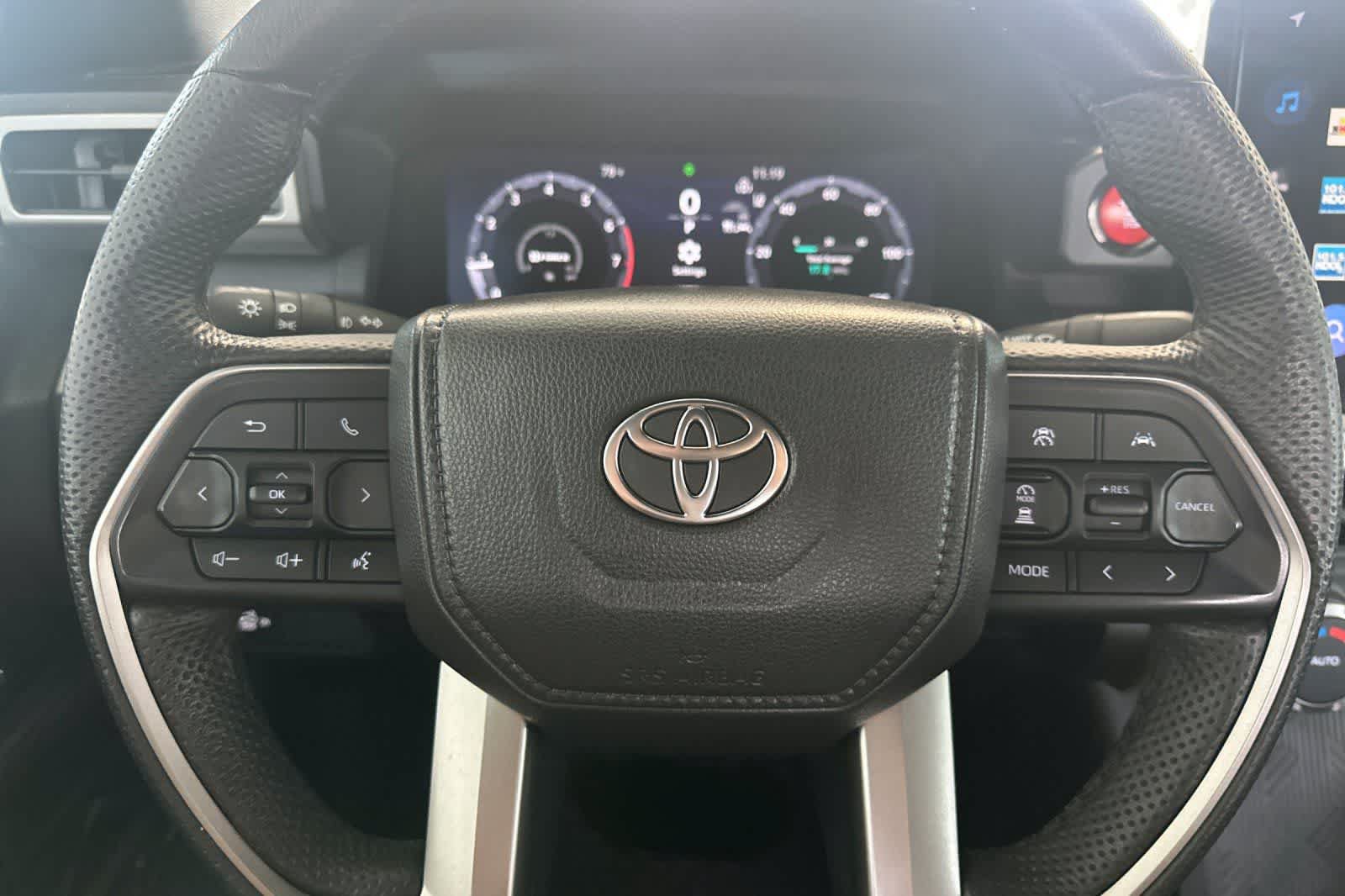Used 2024 Toyota Tacoma TRD Off-Road AWD/4WD image 23