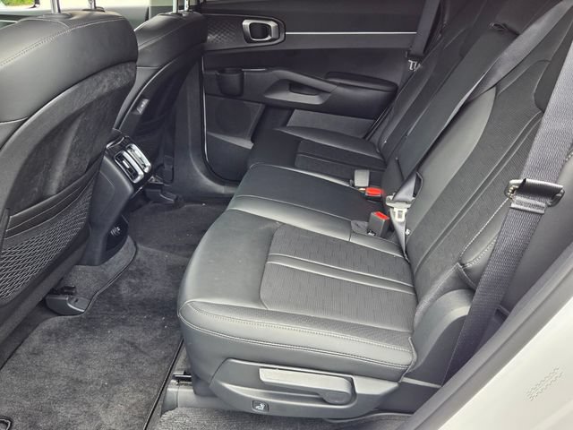 Used 2026 Kia Sorento S w/ S Panoramic Sunroof Package FWD image 12