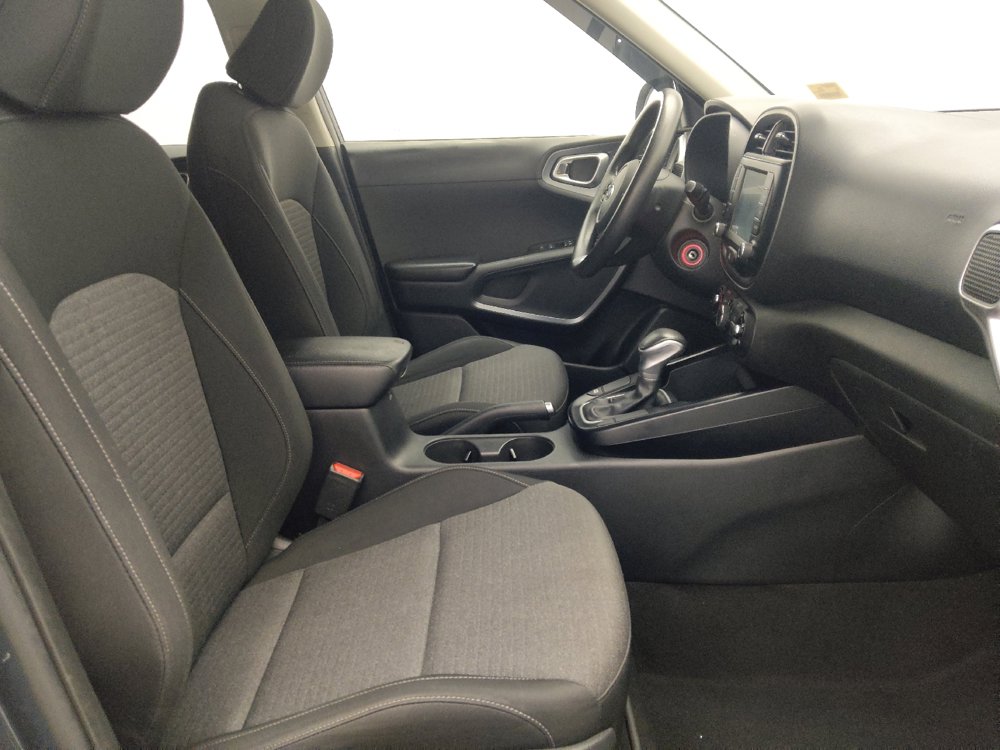 Used 2020 Kia Soul S FWD image 21