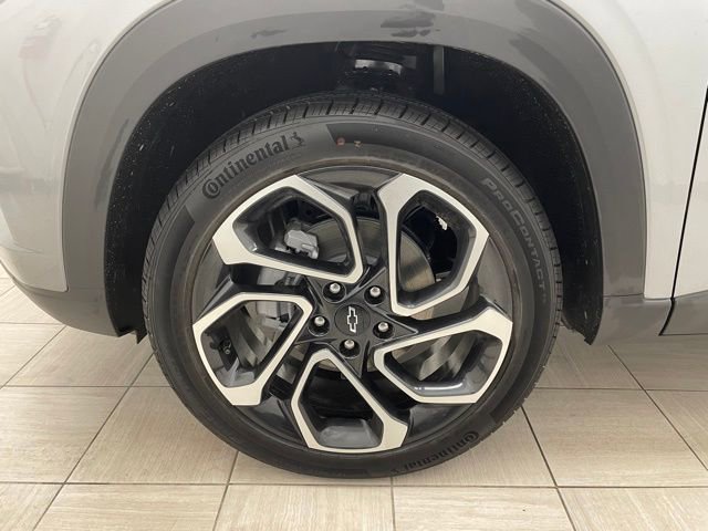 New 2026 Chevrolet Trax RS w/ Sunroof Package image 7