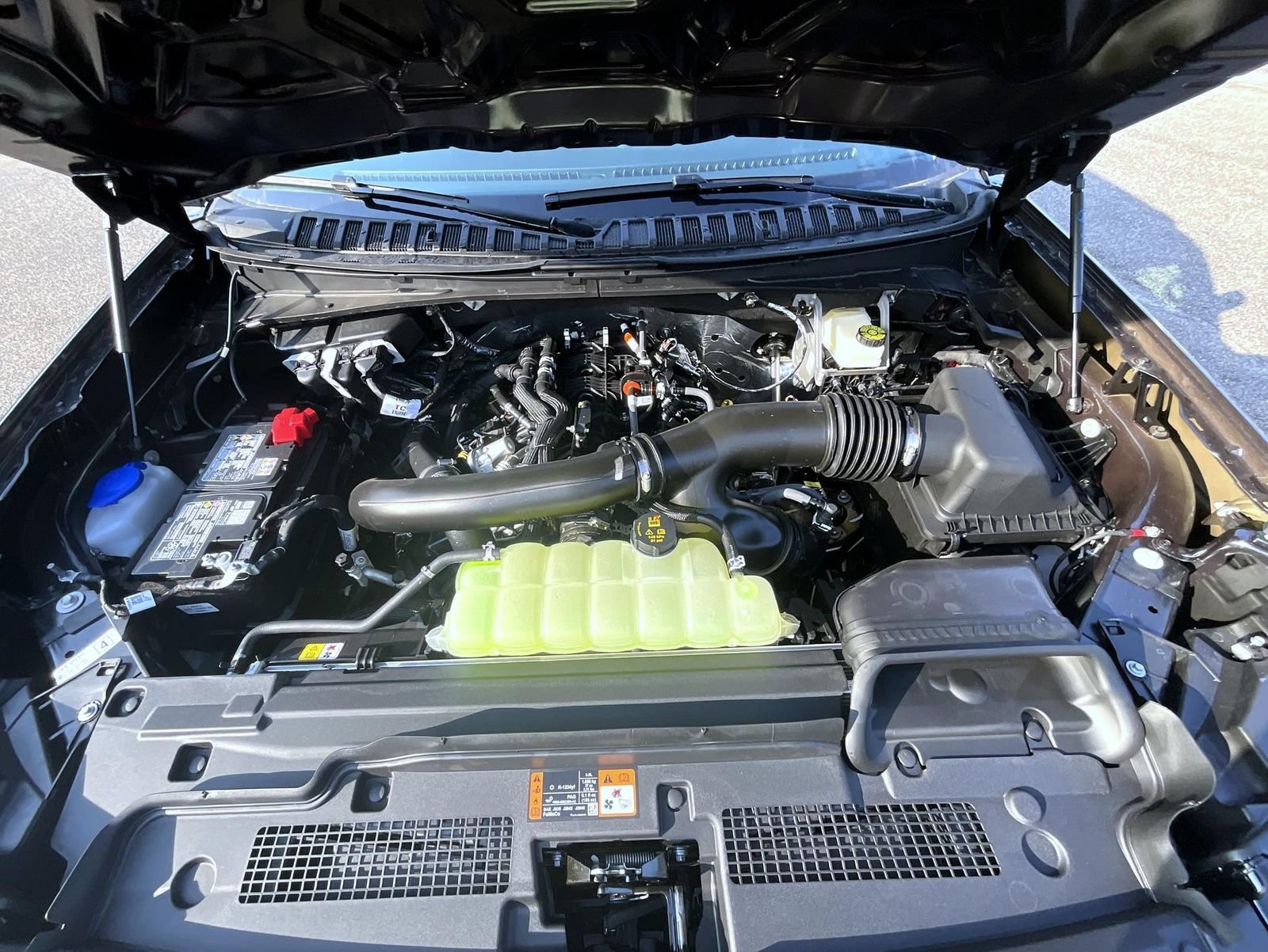New 2027 Ford Expedition Active AWD/4WD image 29