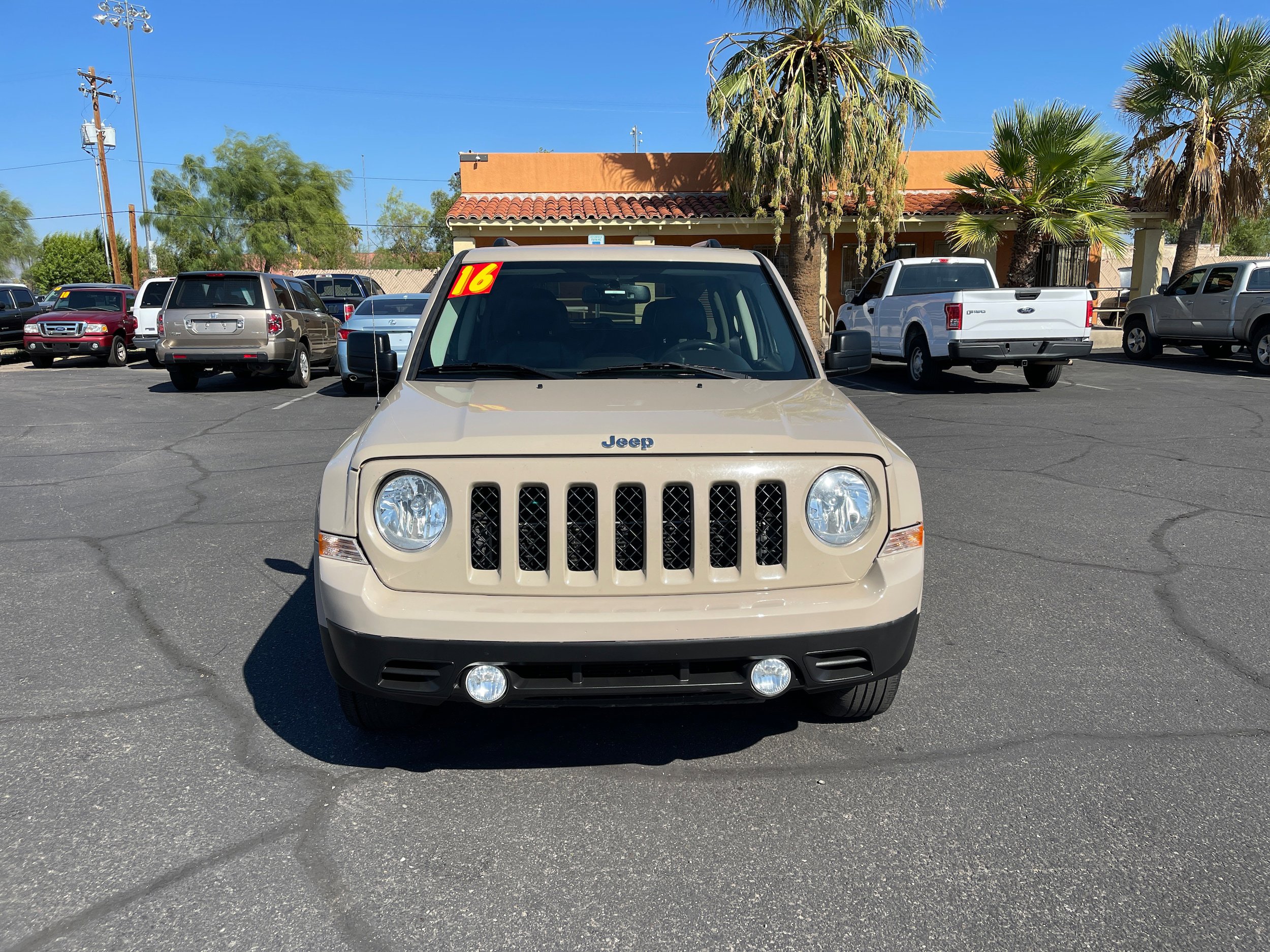 Used 2016 Jeep Patriot High Altitude FWD image 8