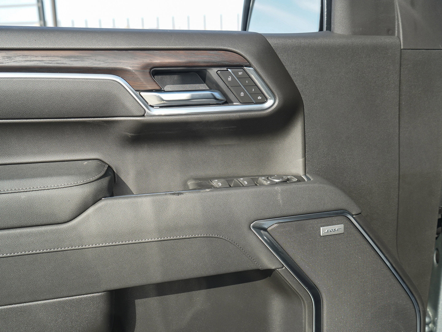 New 2026 GMC Sierra 1500 SLT w/ SLT Premium Plus Package image 14