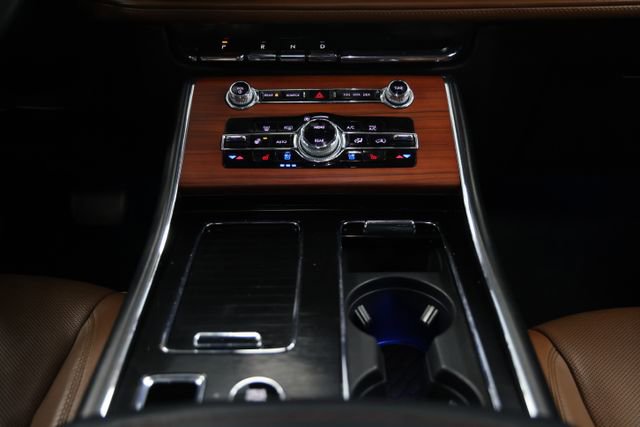 Used 2022 Lincoln Aviator Grand Touring w/ Equipment Group 301A AWD/4WD image 46