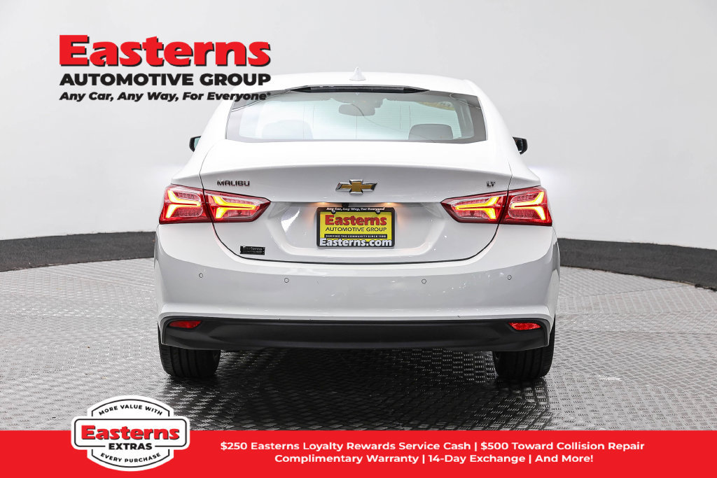 Used 2024 Chevrolet Malibu LT FWD image 7