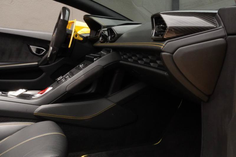 Used 2016 Lamborghini Huracan LP 610-4 AWD/4WD image 43