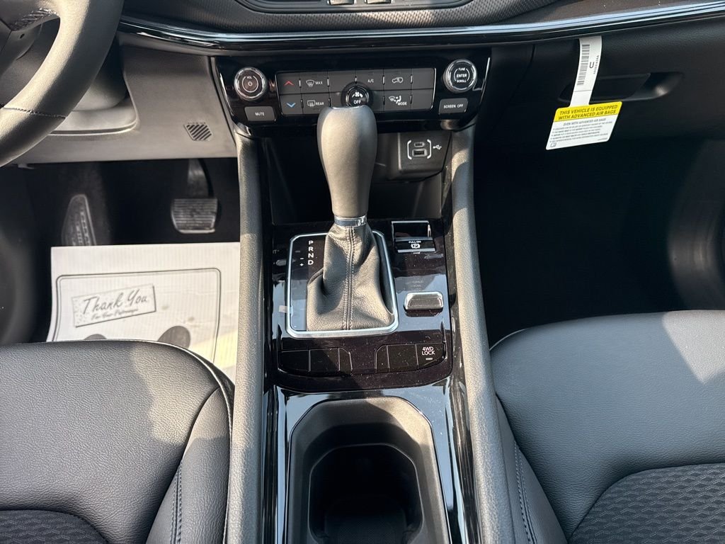 New 2026 Jeep Compass Latitude AWD/4WD image 17