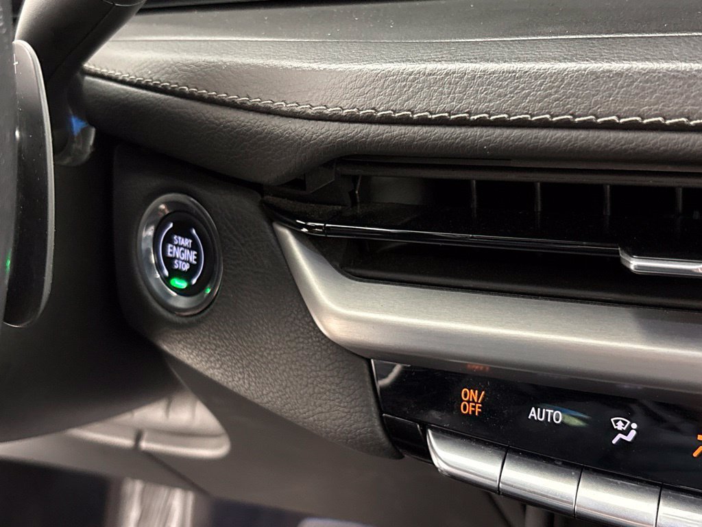 Used 2024 Cadillac XT4 Premium Luxury FWD image 37