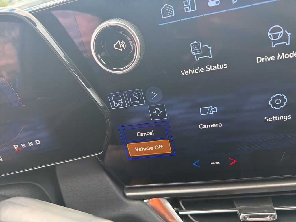 New 2026 Chevrolet Equinox EV LT image 9