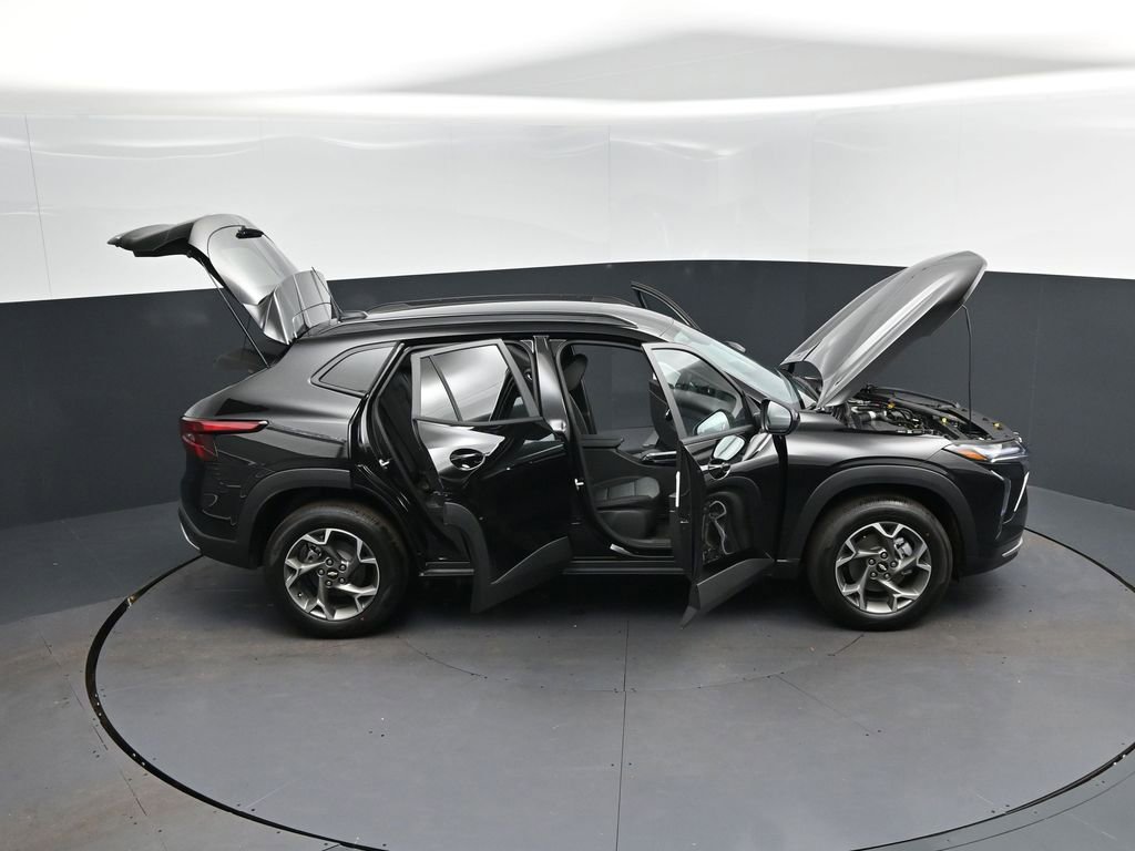New 2026 Chevrolet Trax LT w/ LT Convenience Package FWD image 50