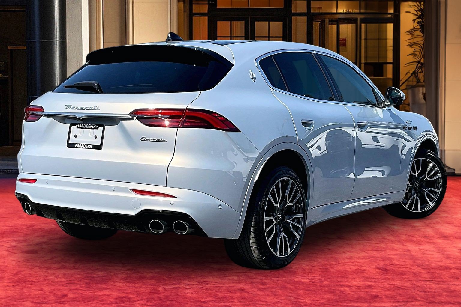 Used 2023 Maserati Grecale GT AWD/4WD image 12