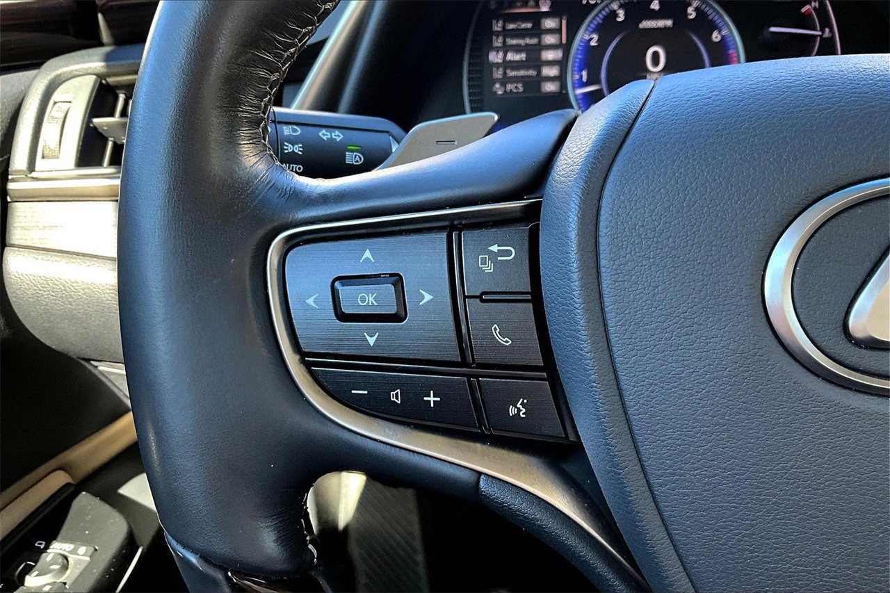 Used 2021 Lexus ES 350 w/ Premium Package image 27