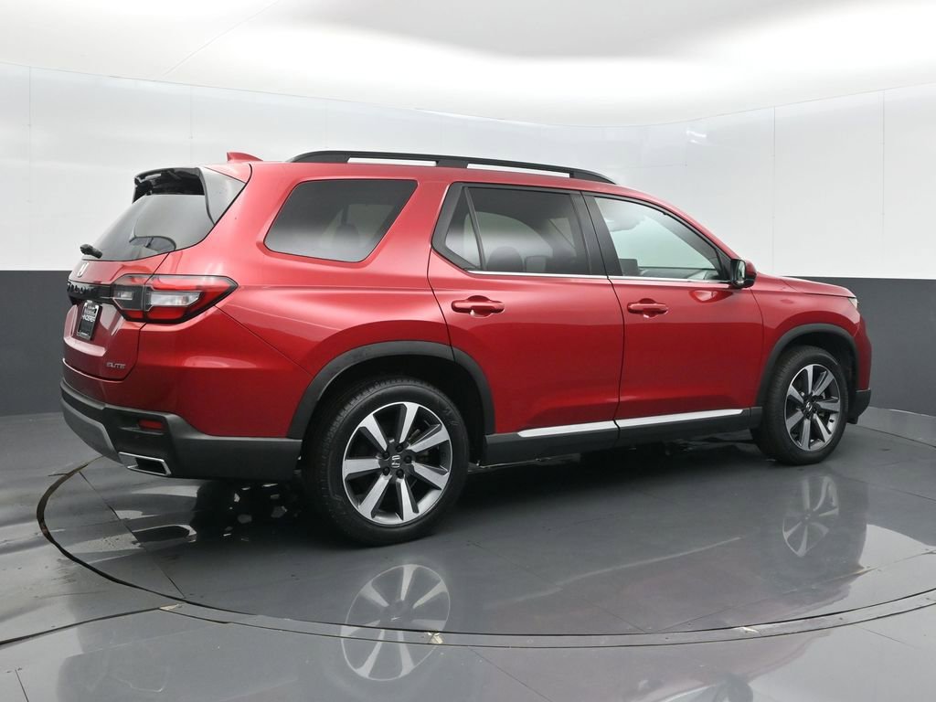 Certified 2024 Honda Pilot Elite image 8
