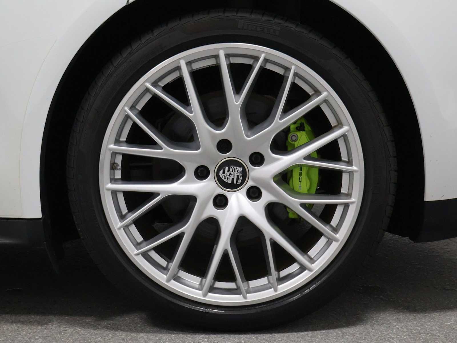 Certified 2023 Porsche Panamera 4S AWD/4WD image 39