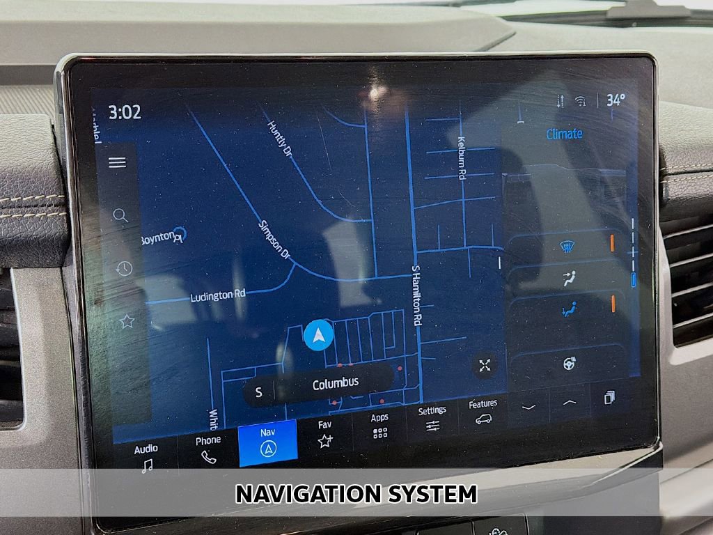 Used 2024 Ford Expedition Max XLT image 3