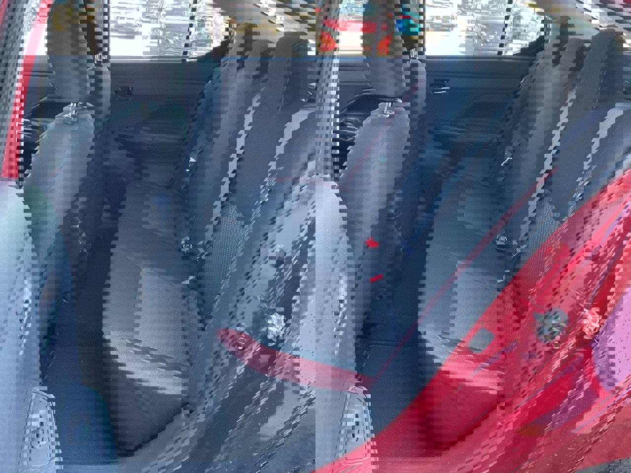 New 2025 Nissan Versa SR w/ Trunk Package image 13