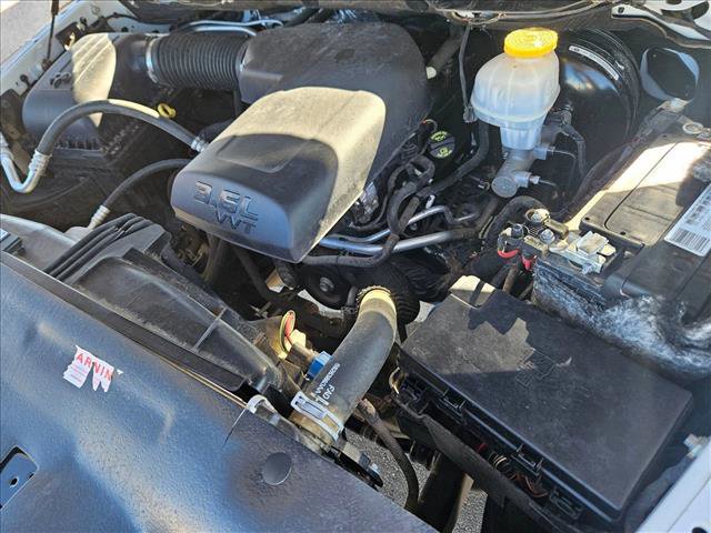 Used 2018 RAM 1500 Express image 21