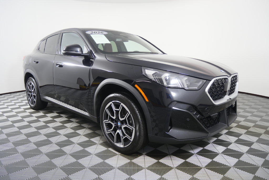 Certified 2026 BMW X2 xDrive28i AWD/4WD image 2