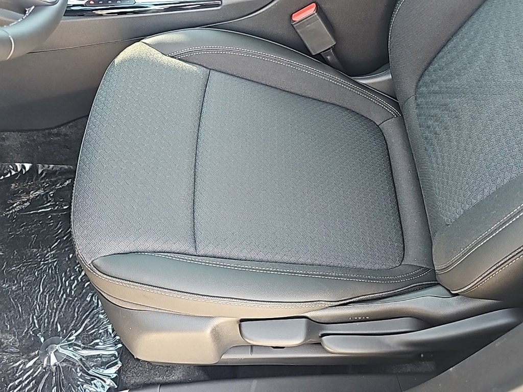 New 2025 Buick Encore GX Preferred image 10