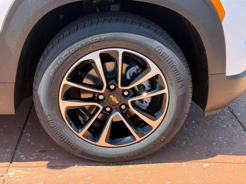 New 2026 Chevrolet TrailBlazer LT FWD image 7