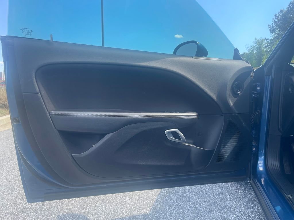 Used 2021 Dodge Challenger SXT w/ Blacktop Package image 10