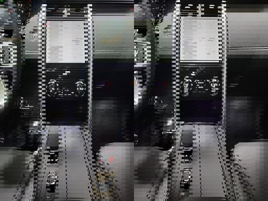 New 2026 Land Rover Discovery Dynamic SE AWD/4WD image 26