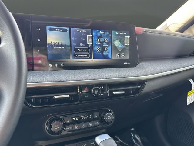 New 2026 Nissan Kicks SV w/ SV Premium Package image 10