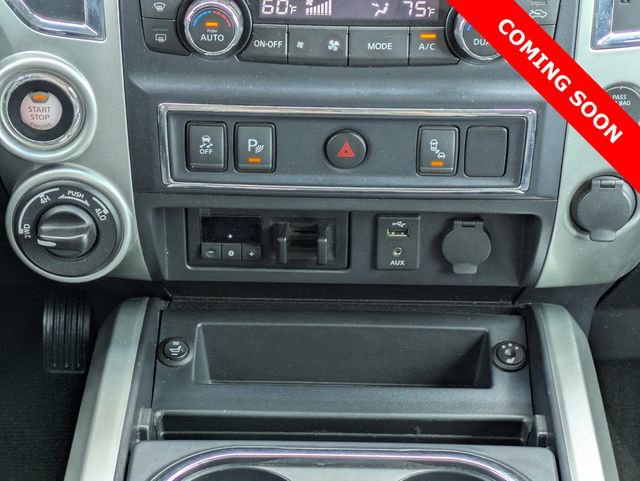 Used 2017 Nissan Titan PRO-4X AWD/4WD image 15