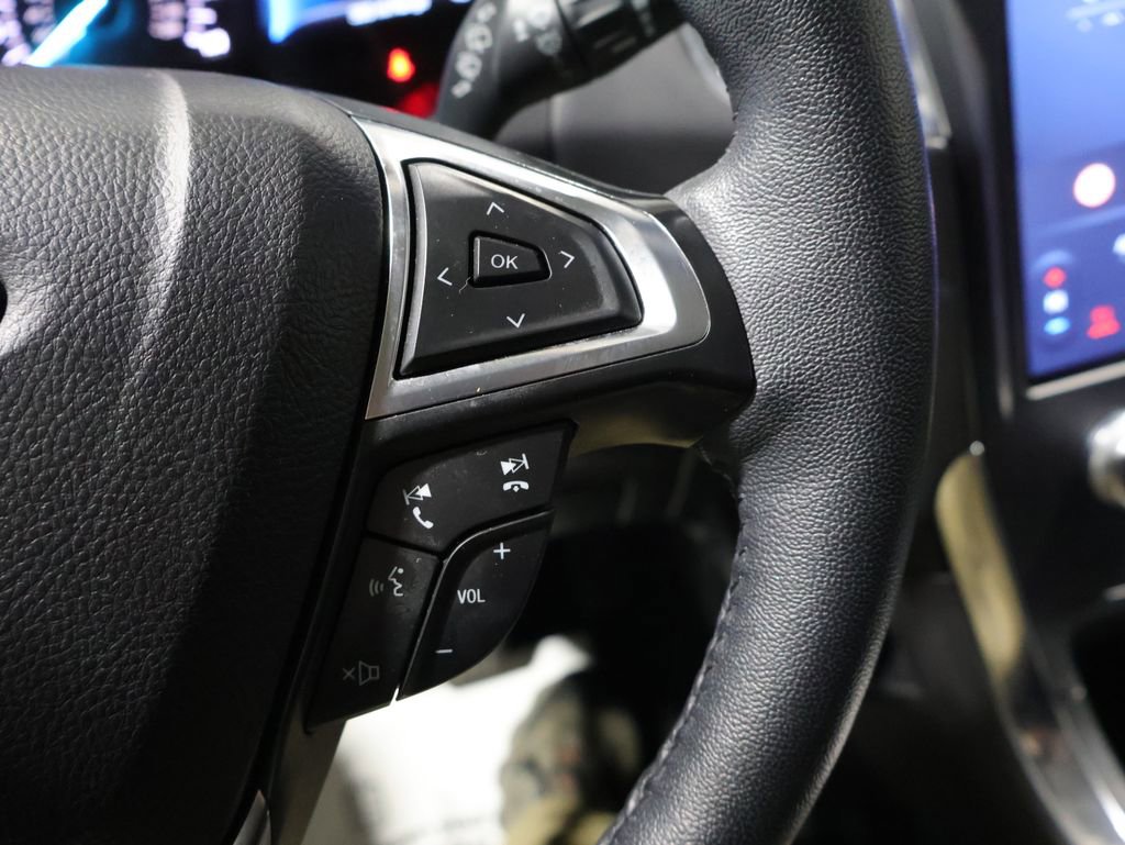 Used 2024 Ford Edge Titanium w/ Equipment Group 301A image 33