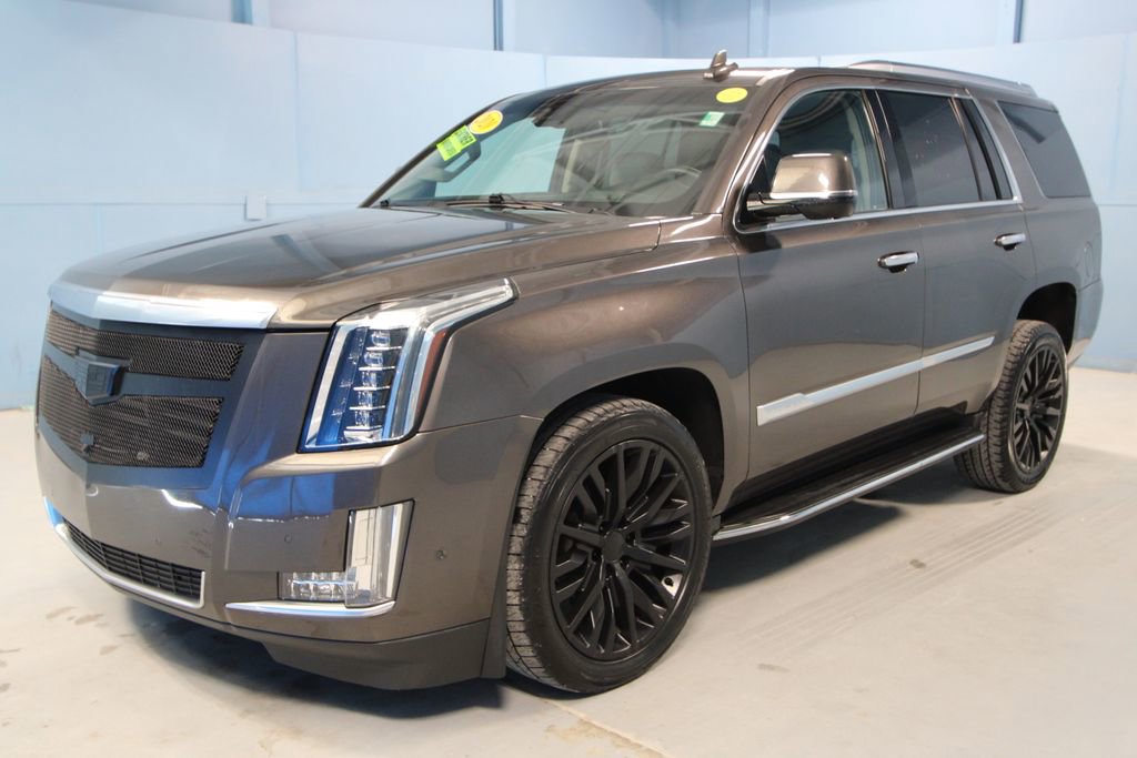 Used 2020 Cadillac Escalade Luxury image 34