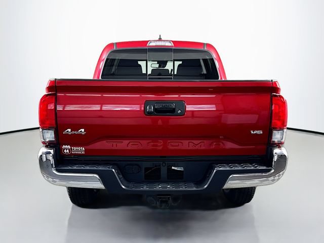 Certified 2023 Toyota Tacoma SR5 AWD/4WD image 7