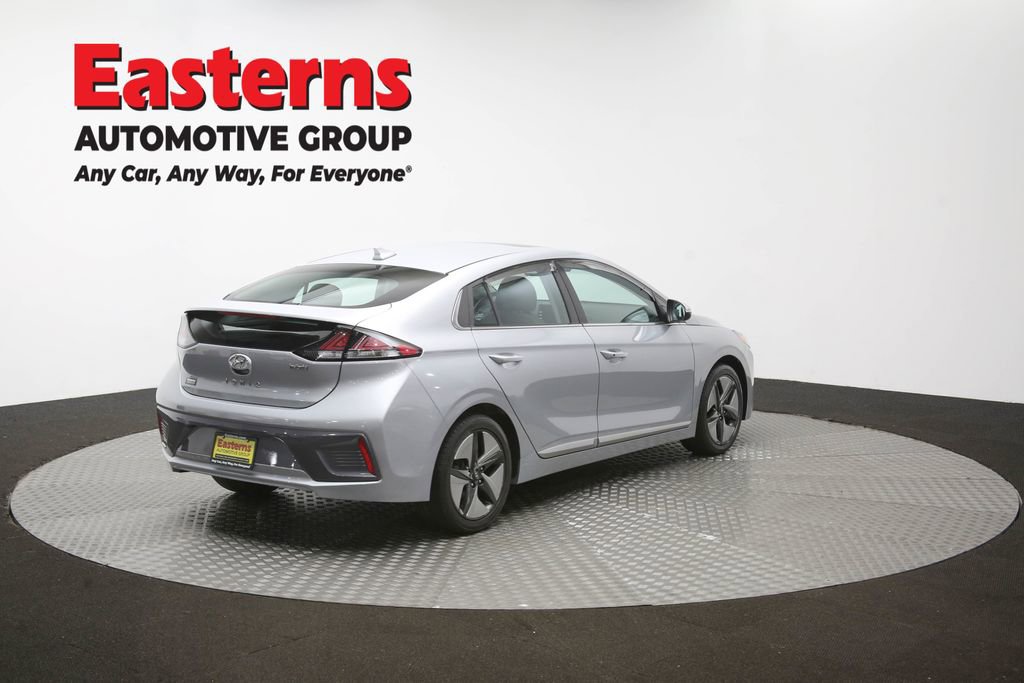 Used 2022 Hyundai Ioniq SEL FWD image 40