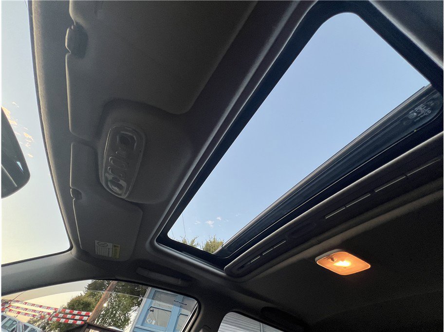 Used 2002 MAZDA Protege5 image 18