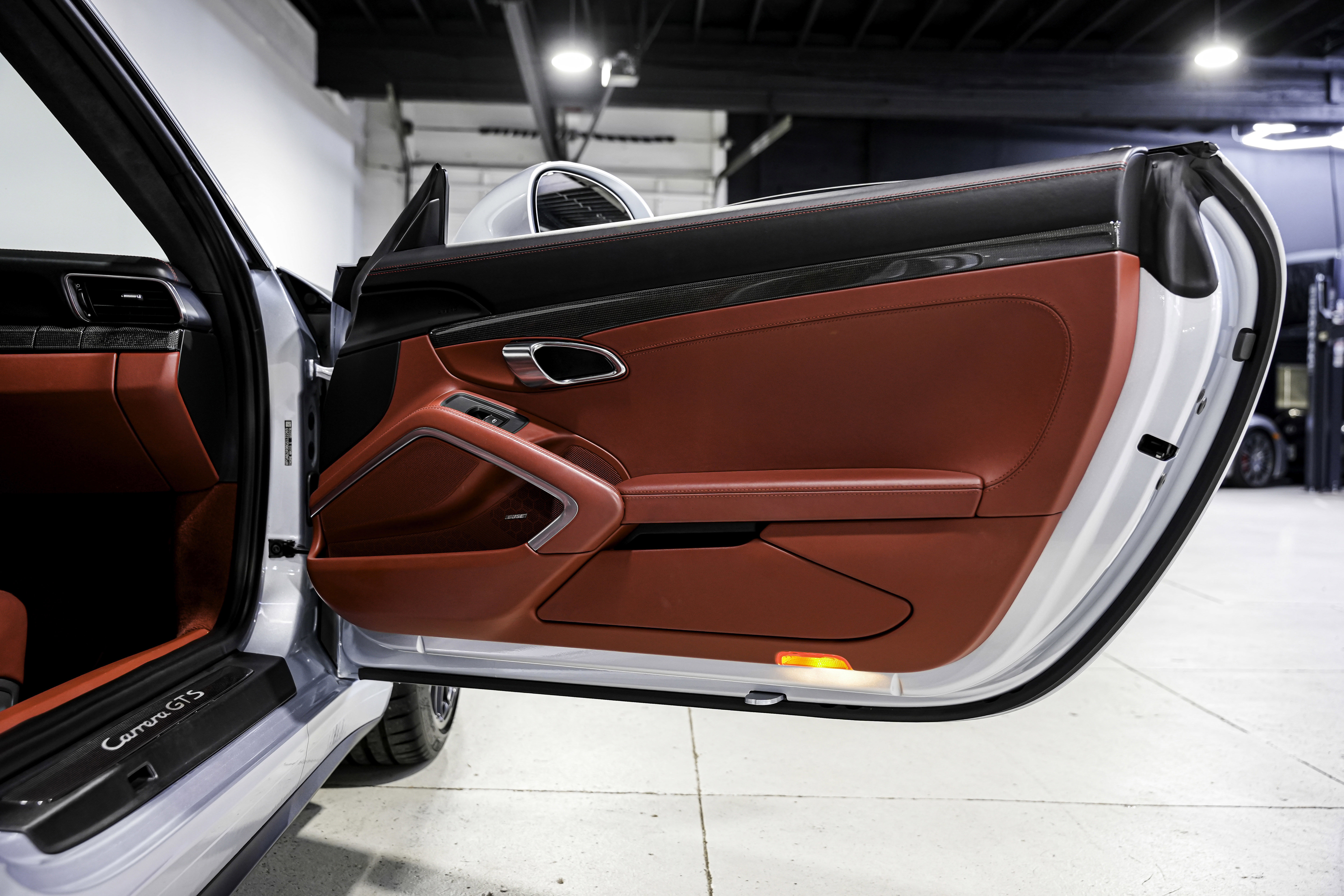 Used 2016 Porsche 911 Carrera GTS image 28